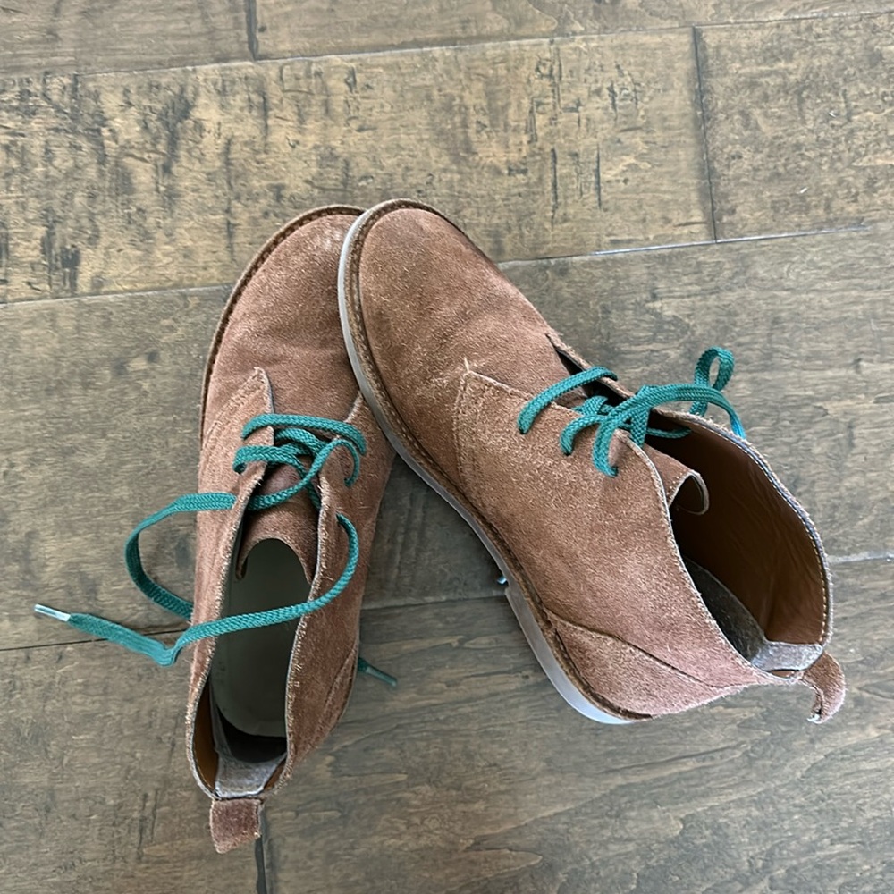 Boys boot